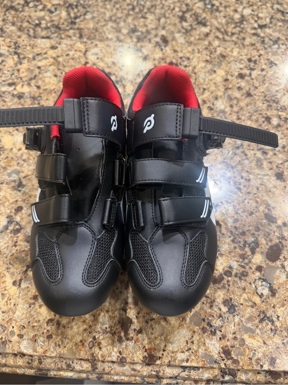 Size 40 peloton shoes